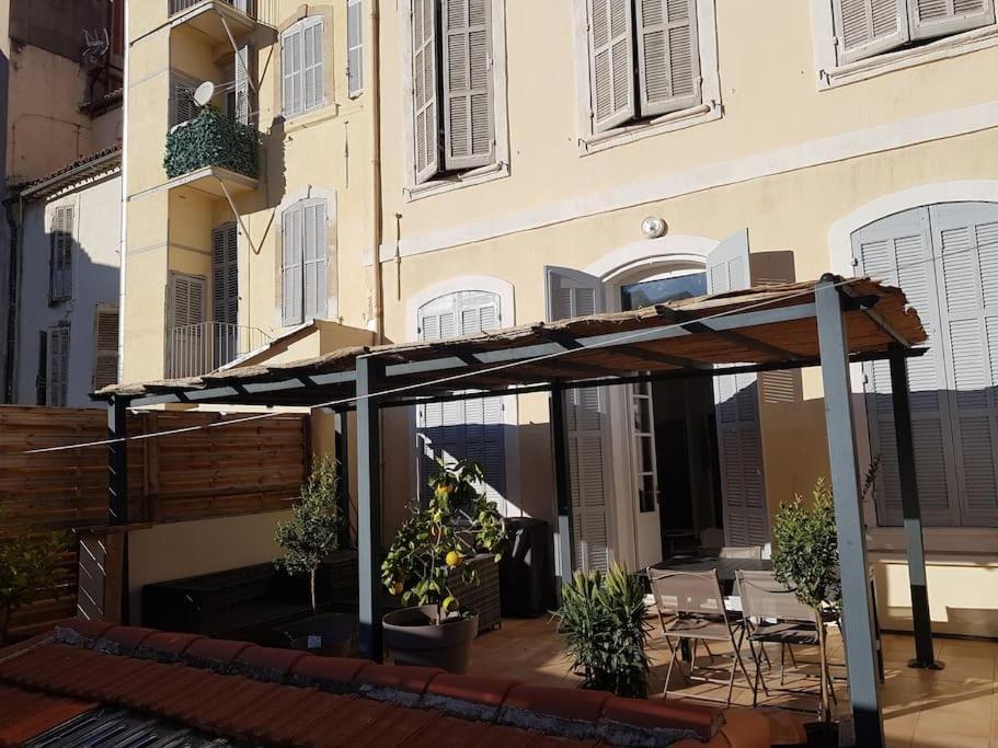 Superbe 2 Pieces Avec Grande Terrasse, Classe *** Marseille Eksteriør bilde