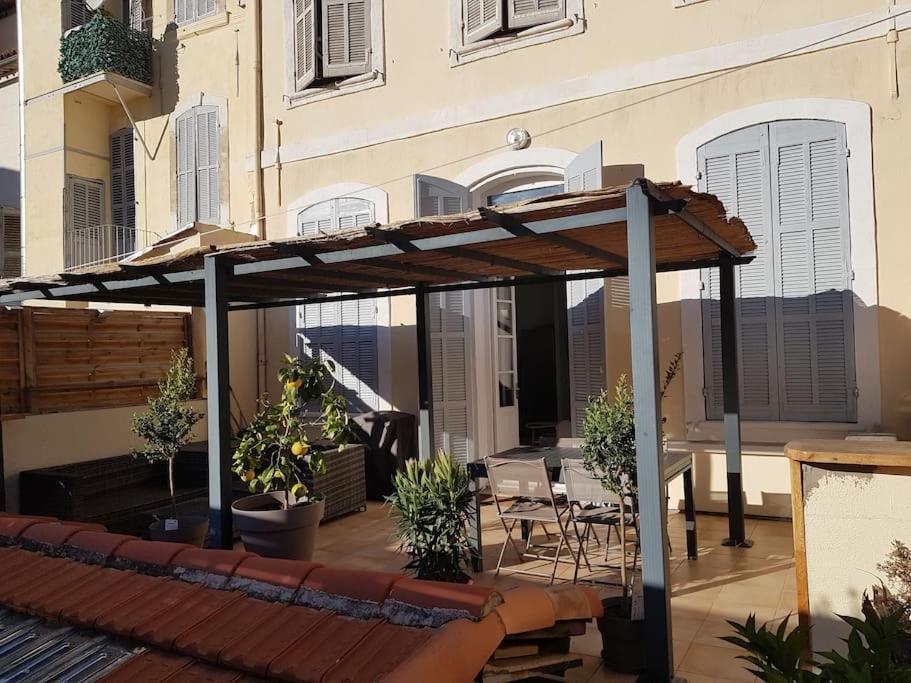 Superbe 2 Pieces Avec Grande Terrasse, Classe *** Marseille Eksteriør bilde